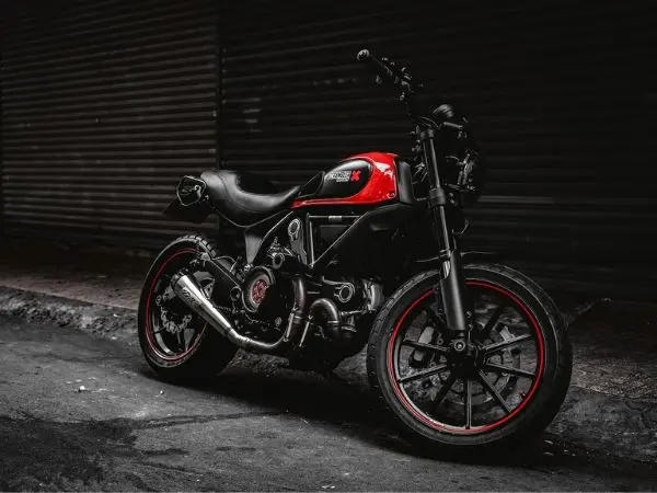 Ducati Scrambler 800: La moto perfecta para los amantes de la aventura sobre dos ruedas